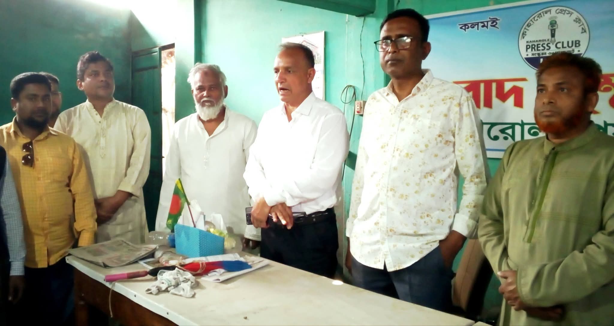 ১৮ মাস পর দলীয় কর্মীদের হাত থেকে কাহারোল প্রেসক্লাব অবমূক্ত