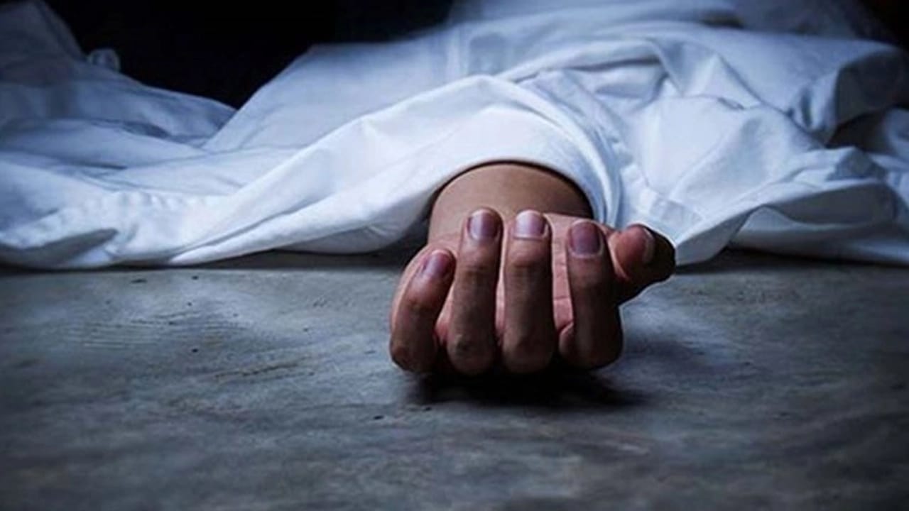 গোদাগাড়ীতে ট্রলারের ধাক্কায় প্রাণ গেল জেলের