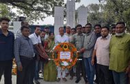 কাহারোলে স্বাধীনতা দিবসে শহীদদের প্রতি বিএনপির শ্রদ্ধা নিবেদন