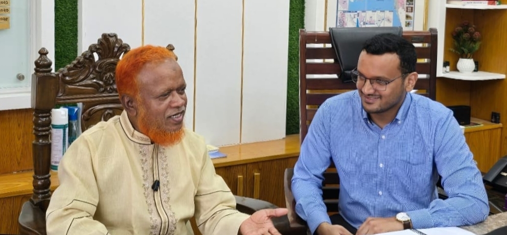 চাঁপাইনবাবগঞ্জ পাসপোর্ট অফিসে ঘুষ-দুর্নীতি ও হয়রানি বন্ধের নির্দেশ---এমপি নূরুল ইসলাম বুলবুল