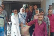 শ্যামনগরে কৃষি প্রণোদনায় ২৫০ কৃষকের মাঝে বিনামূল্যে বীজ ও সার বিতরণ