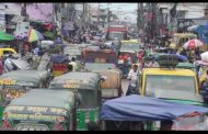চৌমুহনীতে ফুটপাত উচ্ছেদের পরও কমেনি যানজট
