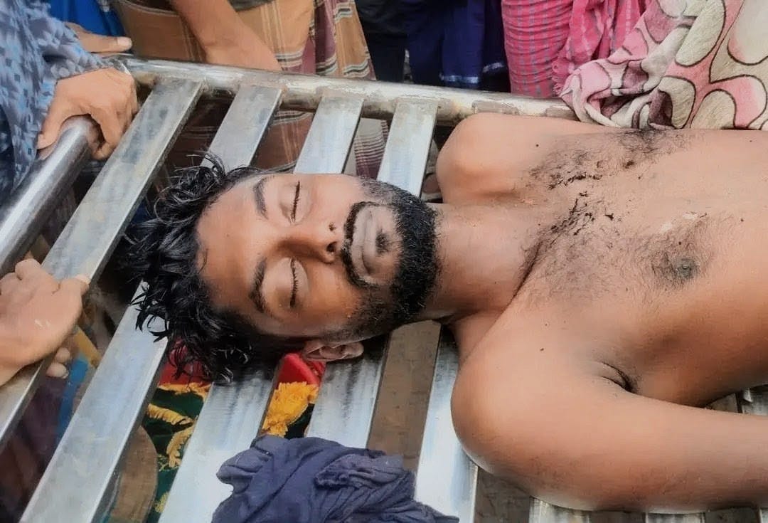 শ্যামনগরের ভেটখালীতে বজ্রপাতে যুবকের মৃত্য