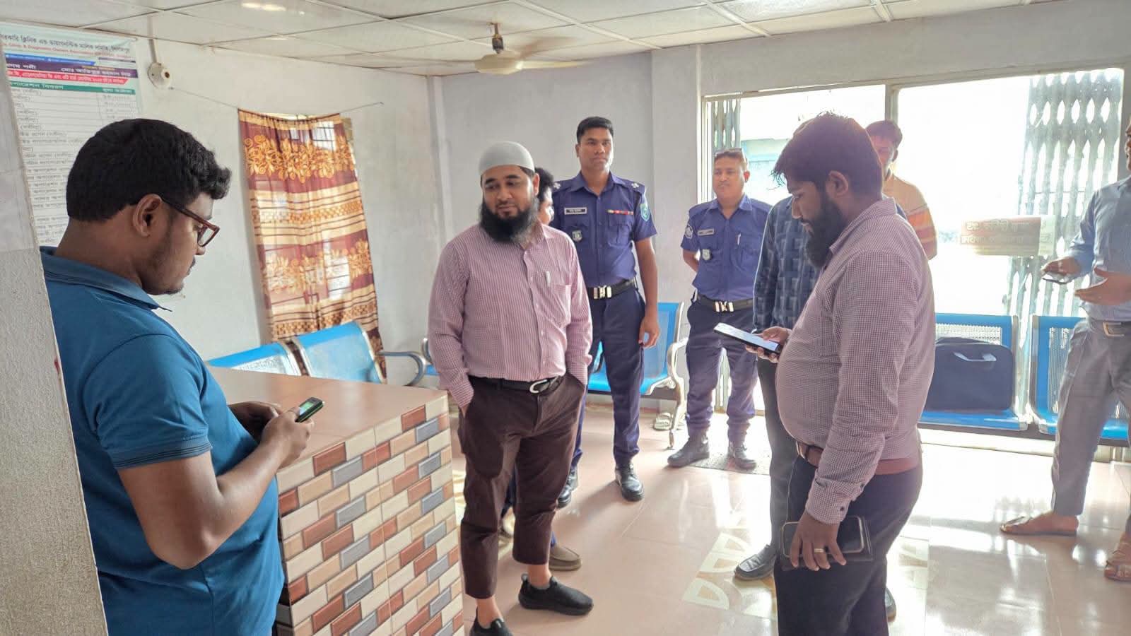 কাহারোলে আস্থা ক্লিনিকে ঝটিকা অভিযান, ২৫ হাজার টাকা জরিমানা