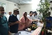 বাকেরগঞ্জে ক্ষুদ্র ও প্রান্তিক কৃষকদের মাঝে বিনামূল্যে বীজ, সার ও ফলদ চারা বিতরণ