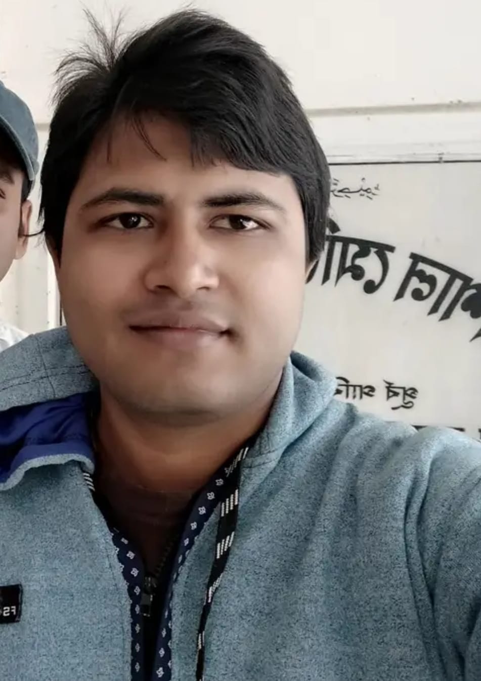 শ্যামনগর উপজেলা স্বাস্থ্য কমপ্লেক্সে চিকিৎসকের দুর্ব্যবহার, প্রেসক্রিপশন ছেঁড়ার অভিযোগ