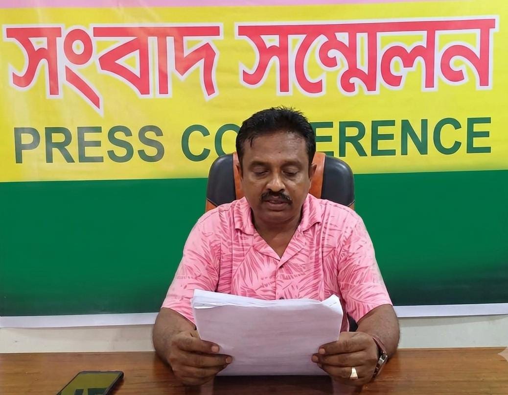 মিথ্যা ও উদ্দেশ্যপ্রণোদিত অভিযোগের বিরুদ্ধে আনারুল ইসলাম আঙ্গুরের সংবাদ সম্মেলন