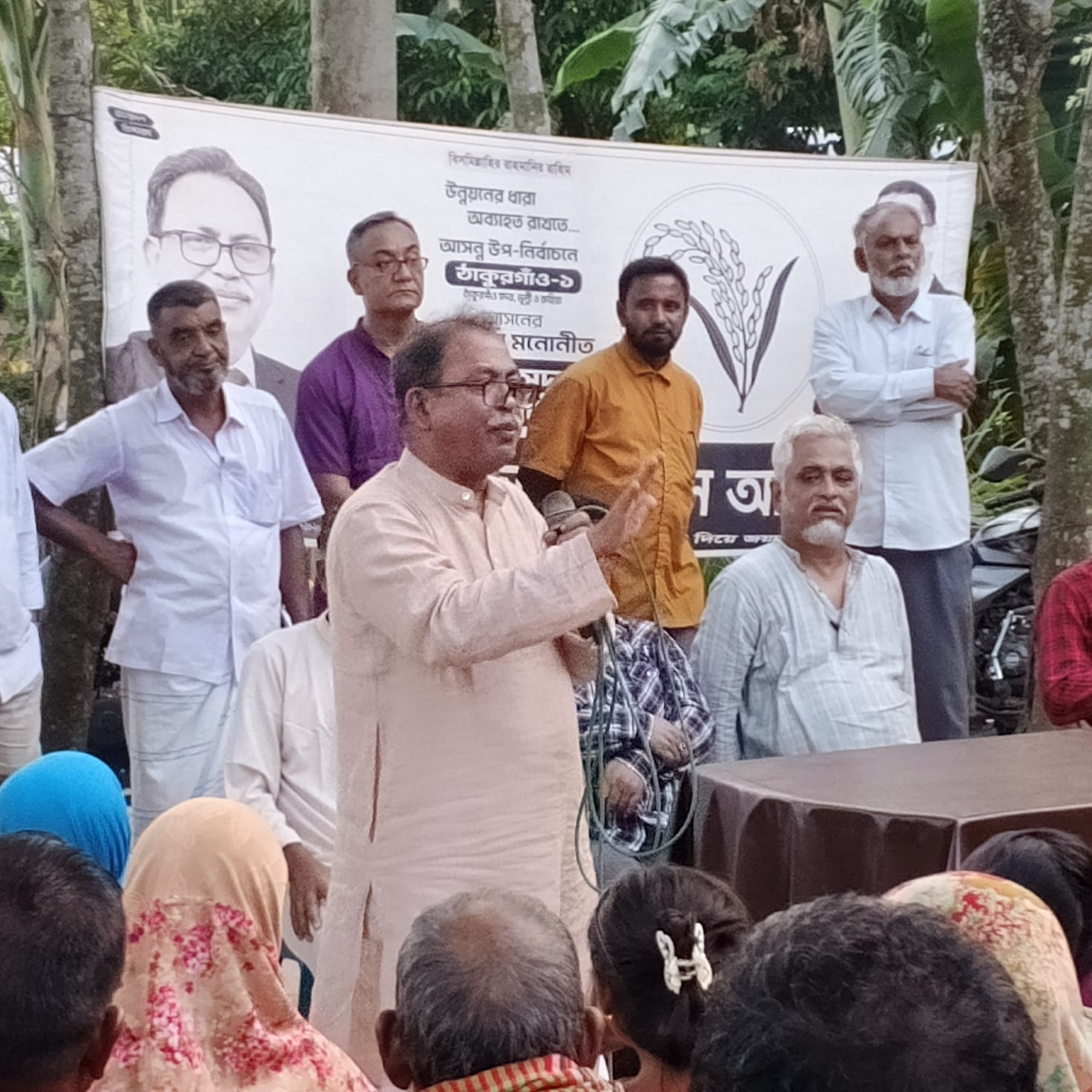 বালিয়ার বিভিন্ন ওয়ার্ডে মির্জা ফয়সাল আমীনের গণসংযোগ, মানুষের উপস্থিতি